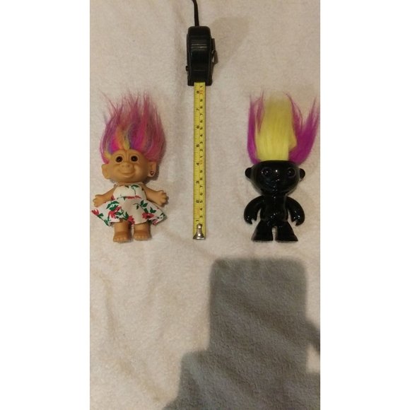 Vintage Troll Dolls, Girl Roses Dress And Gloss Black Dancing battery operated - Picture 6 of 9